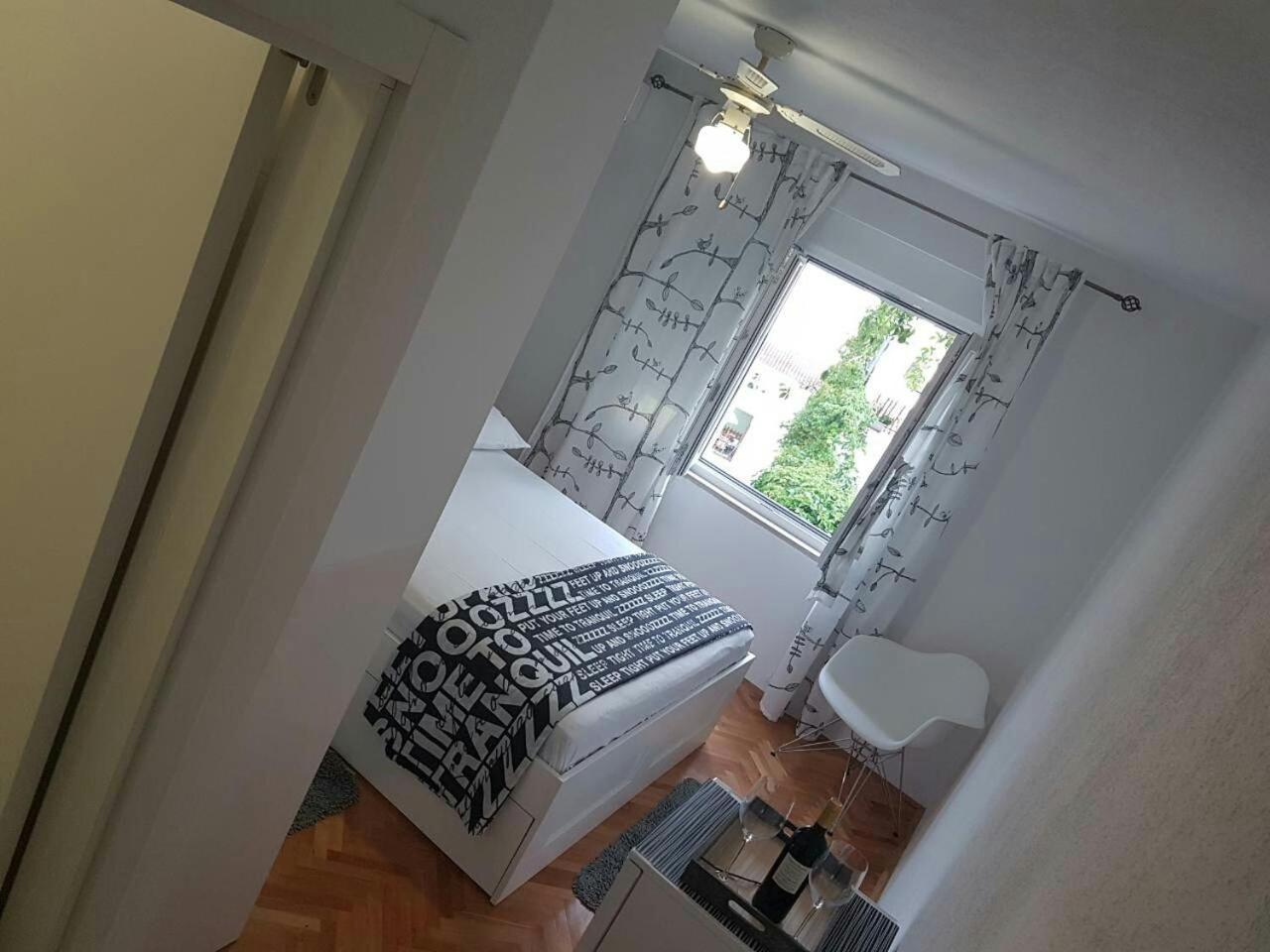 Kaja Apartment Макарска Экстерьер фото
